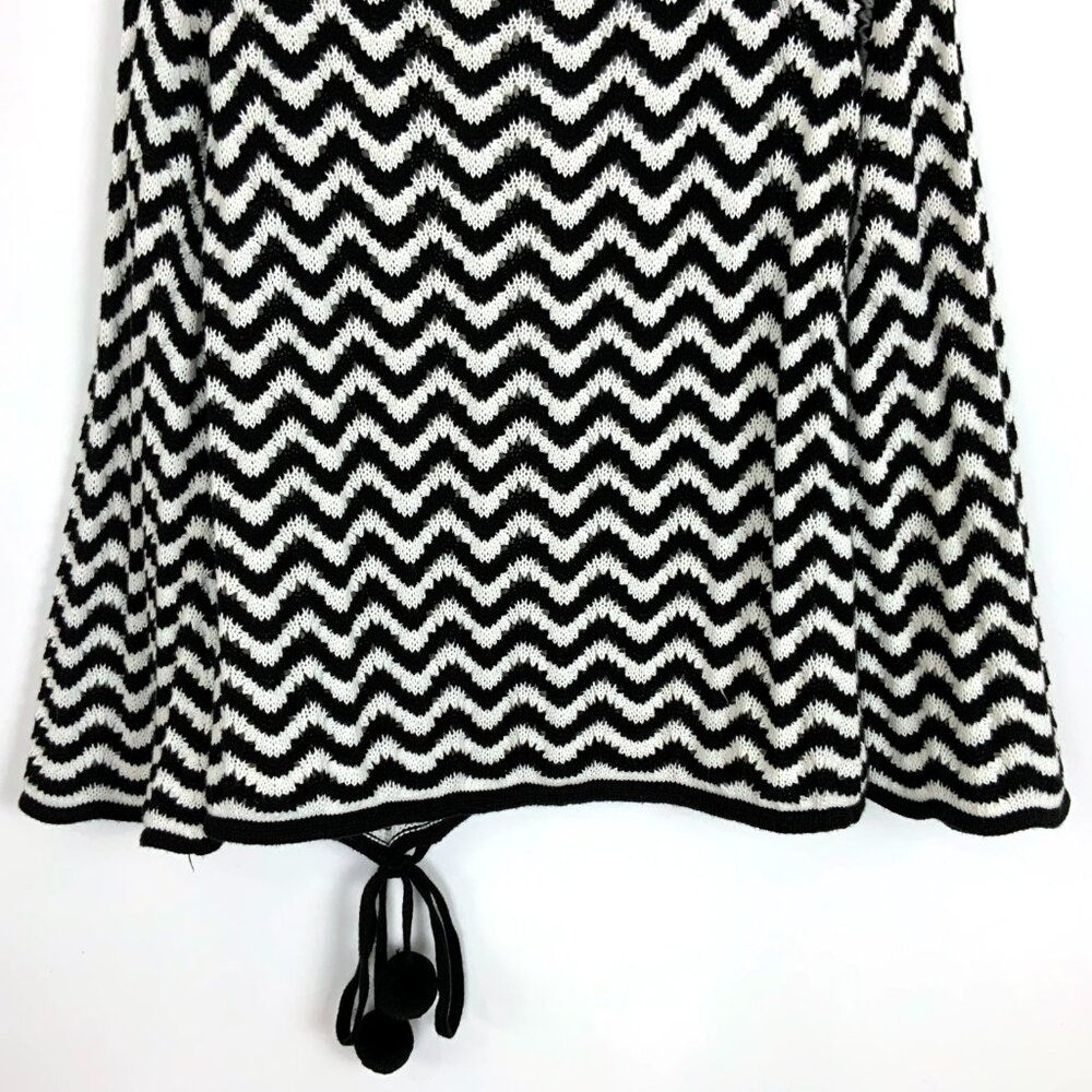 Trina Turk Black & White Chevron Pattern Knit Cotton Sweater Sz M - Picture 12 of 16